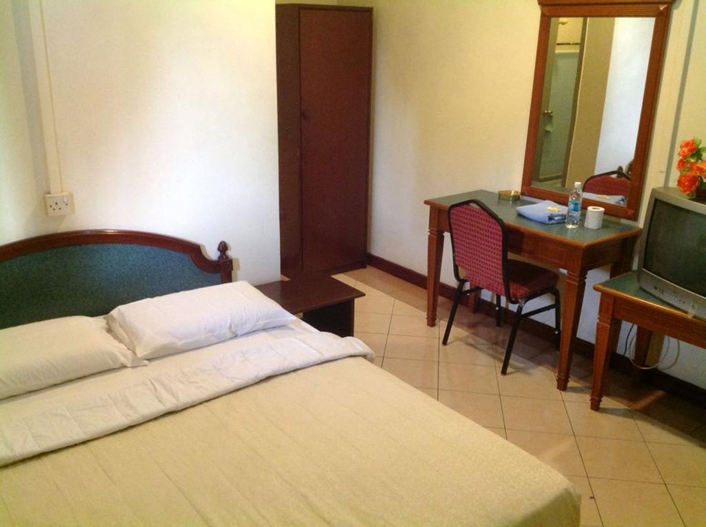 Hotel Morning Glory Kudat Zimmer foto